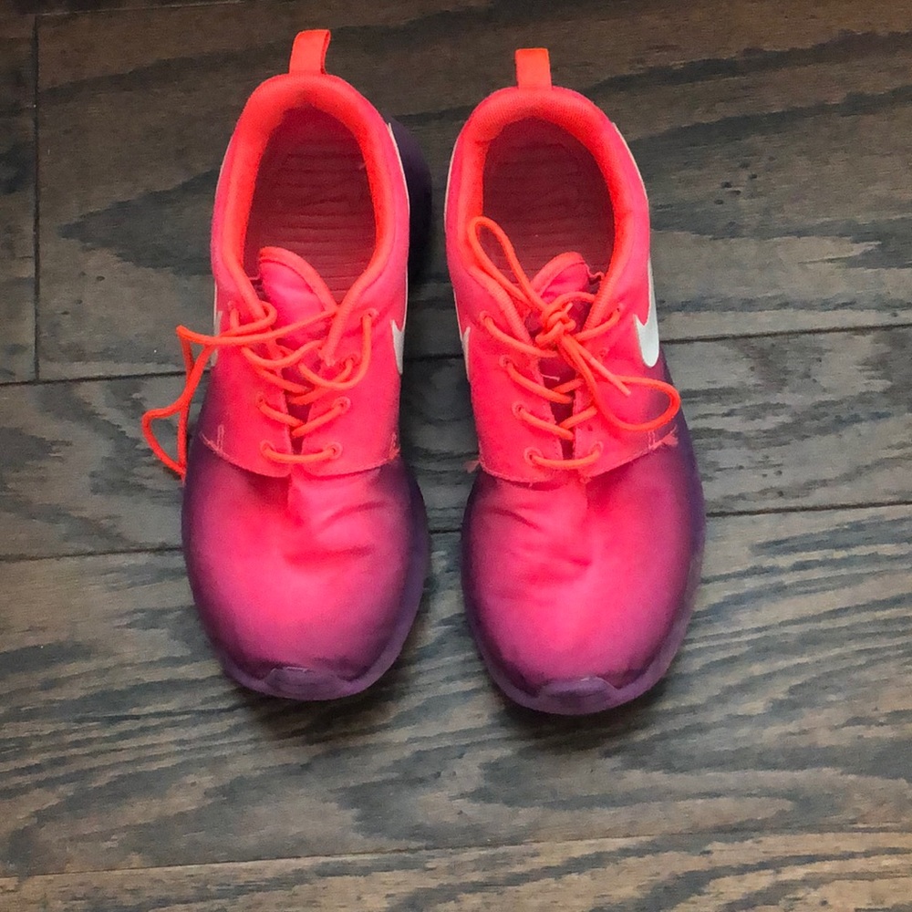 Nike Women’s size 6.5 shoes